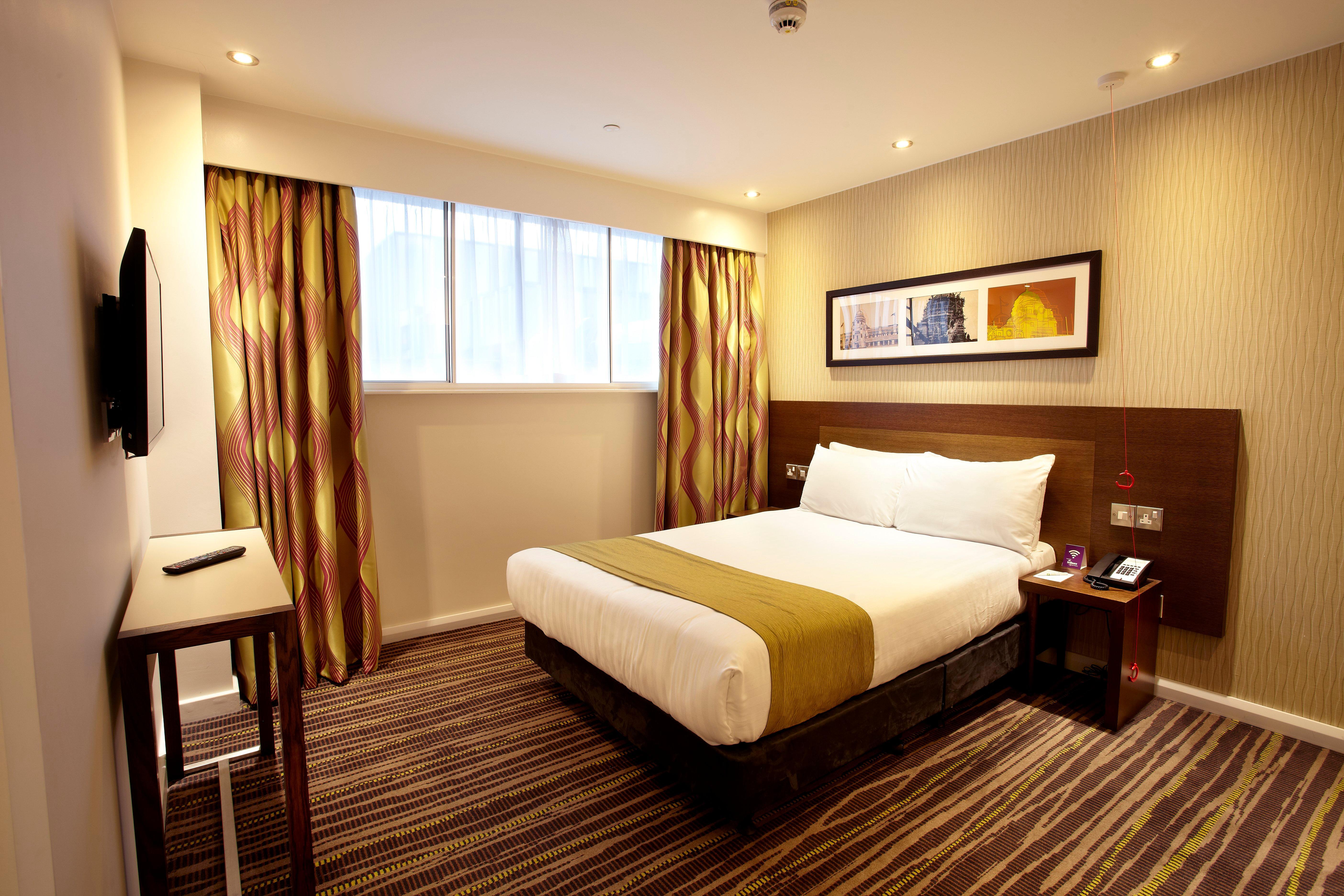 Holiday Inn London - Wembley, An Ihg Hotel Buitenkant foto